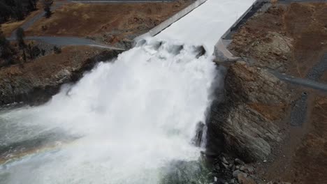 Oroville-Dam-Spillway-Overflow-Rainbow