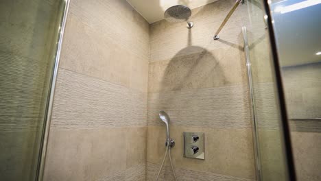 Shower-cabin-in-contemporary-bathroom
