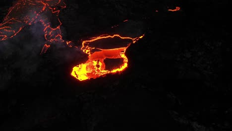 Volcán-Fagradalsfjall-En-Erupción-En-Islandia