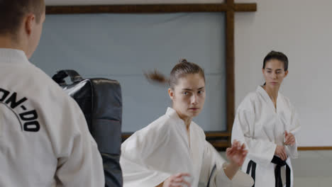 Young-women-doing-martial-arts