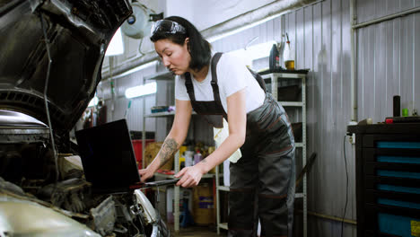Woman-working-on-a-garage