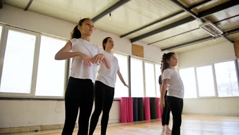Teacher-and-pupils-in-dance-class