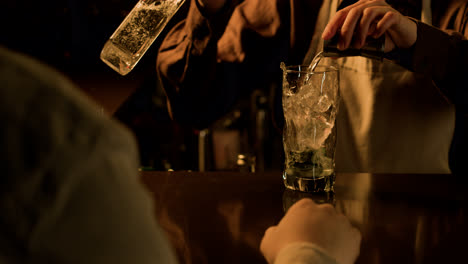 Bartender-preparing-cocktail