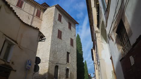 Ziegelsteinfassade-In-Der-Altstadt-Von-Spoleto-In-Der-Provinz-Perugia-In-Ost-Zentral-Umbrien,-Italien