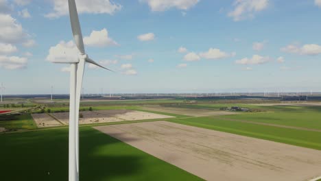 Parallaxe-Windkraftanlagen-Verließen-Die-Bewegung
