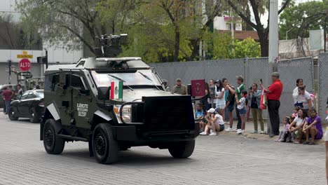 Members-of-the-Mexican-Armed-Forces-in-the-September-16th,-2023-military-parade-at-Monterrey-Nuevo-León