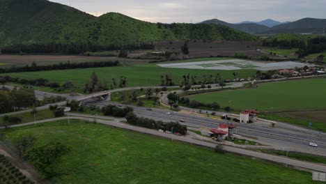toll-access-to-pomaire,-commune-of-melipilla,-chile