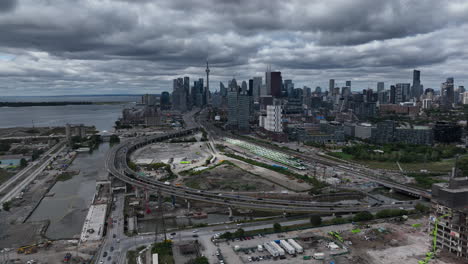 Toronto-Küstenlinie-Entwicklung-Moderne-Antenne