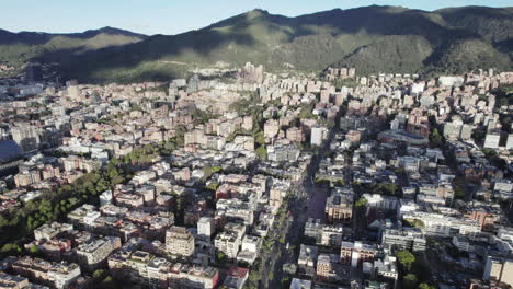 Aerial-shot-of-beautiful-area-in-Bogota,-Colombia