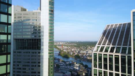 Commerzbank,-Skyscraper,-Buisness,-Frankfurt,-Main,-documentary,-cinema,-drone,-main,-cinematic-movement