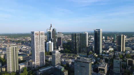 Frankfurt,-Horizonte,-Bancos,-Distrito-Financiero,-Documental,-Dinero,-Ubs,-Commerzbank,-Helaba,-Sparkasse