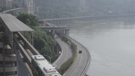Hochsommer-In-Der-Stadt-Chongqing