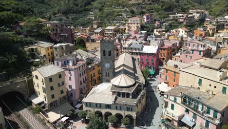 Aerial-Drone-Shot-Above-Monterosso,-Small-Town-in-Cinque-Terre,-Italy
