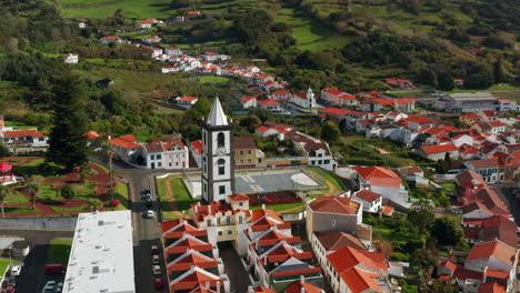 Cinematic-aerial-drone-shot-of-picturesque-local-town-of-Horta-in-Faial-island,-Azores---Portugal