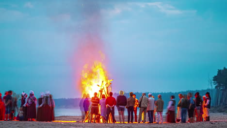 Beach-Bonfire-Gathering:-A-Time-lapse