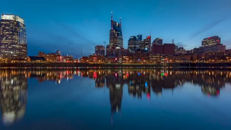 Riverfront-Cityscape-Nashville-From-Day-Till-Night-In-Tennessee,-USA