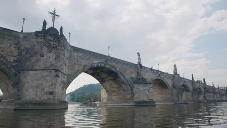 Low-Angle-View-Historic-Charles-Bridge-in-Prague-over-the-Vltava-River