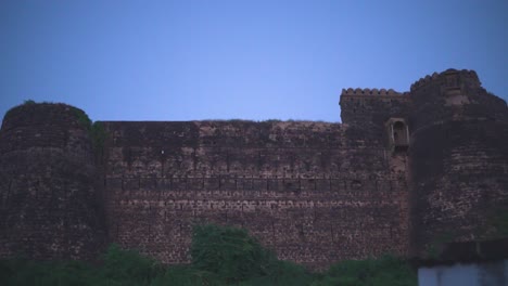 Pan-shot-of-an-old-Ancient-fort-or-Castle-in-North-India-during-Twilight-Time