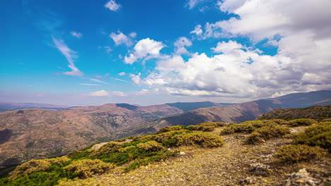 Spaniens-Sierra-Nevada-Nationalpark-Und-Wildnisgebiet---Wolkenlandschaft,-Tageszeitraffer