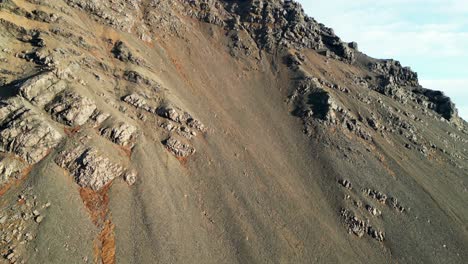 Eldfall-volcano-crater-on-the-island-of-Heimaey,-Vestmannaeyjar,-Iceland