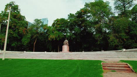 Monumento-A-Abraham-Lincoln-En-El-Centro-De-Chicago,-Illinois
