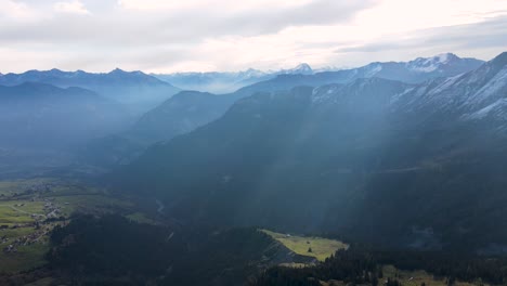 Schweiz,-Alpen,-Lense-Flare,-Schweizer,-Tourismus,-Tal,-Berg,-Natur,