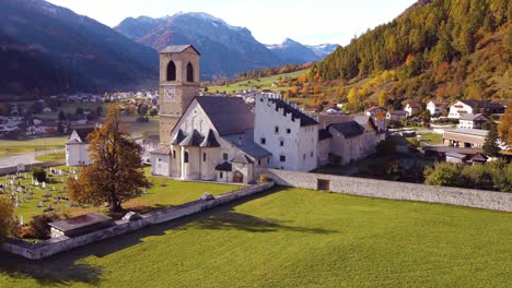 Kloster-Mustair,-Unesco,-Weltkulturerbe,-Alps,-Swiss,-Nature,-history,-documentary,-cinema,-tree,-beautiful