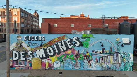 Cheers-from-Des-Moines-mural-in-downtown-city-in-Iowa