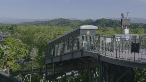 Pau-Funicular-connecting-the-boulevard-of-Pyrenees-to-the-train-station