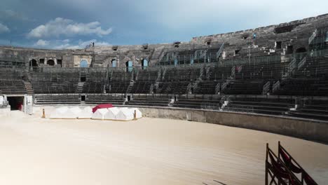 Traveling-of-the-Nîmes-arenas-from-the-stands