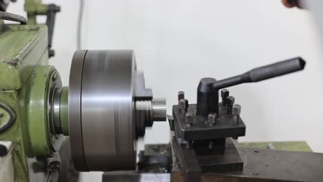 Close-up-scene,-grinding-of-component-parts-in-late-machine