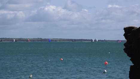 Dunmore-East-Yachts-racing-in-the-Waterford-Estuary-on-a-windy-Autumn-morning