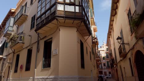 Typical-enclosed-balcony-of-Palma-de-Mallorca-in-Spain