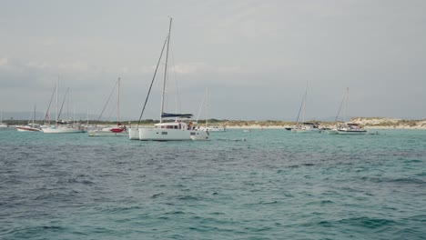 Luxury-boat-cruising-around-Ibiza