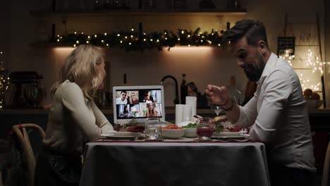 Video-Chat-Con-Amigos-Para-Navidad