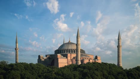Hagia-Sophia-UNESCO-heritage-site-in-Istanbul,-Turkey