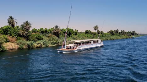 Nile-Barge