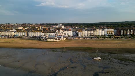The-seafront-of-Herne-Bay