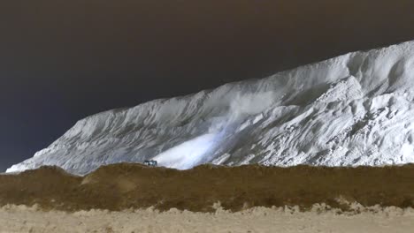 Giant-snow-dump