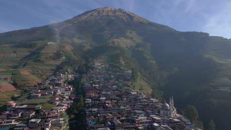 Schönheit-Von-Nepal-Van-Java-In-Indonesien,-Luftaufnahme