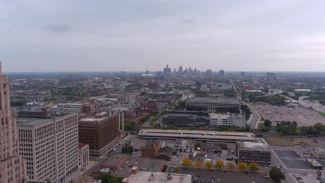 Establishing-drone-shot-of-the-New-Center-area-in-Detroit,-Michigan