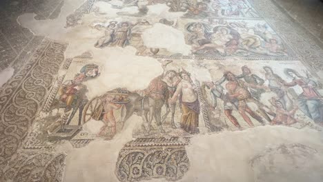 Mosaico-De-Afrodita-En-El-Sitio-Arqueológico-De-Nea-Paphos-En-Chipre.