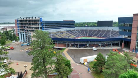 Das-Michigan-Stadium-Ist-Die-Heimat-Der-University-Of-Michigan-Wolverines