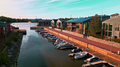 Waterfront-neighborhood-with-private-pier-for-docking-boat-in-Helsinki,-Finland
