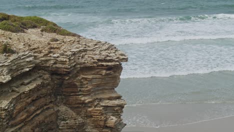 Detail-shot-of-a-cliffs-in-Playa-de-las-Catedrales,-Galizia,-Spain