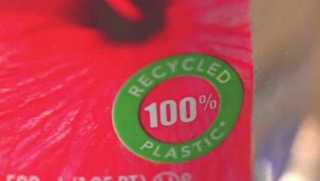 100%-recyclable-plastic-certification-on-a-drinking-water-bottle