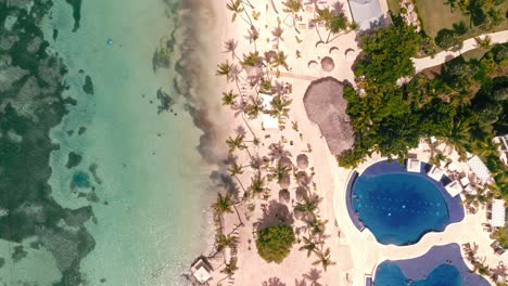 Hilton-Luxury-seafront-resort-and-hotel-at-Bayahibe,-La-Romana-in-Dominican-Republic