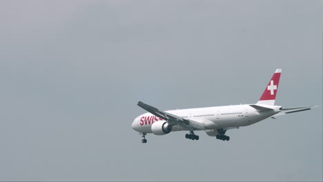 Swiss-Air-Boeing-777-prepare-for-Landing-at-Suvarnabhumi-Airport,-Thailand