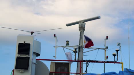 Philippinische-Flagge-Auf-Dem-Deck