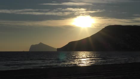 Calpe-Spain-winter-sunset-from-the-beach-on-a-balmy-evening